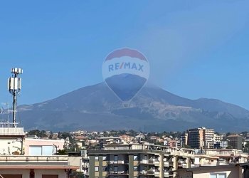 Vista delle montagne - Monolocale Via Enna
 
3/C, Catania - foto 2