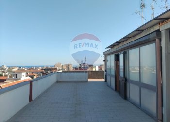 Terrazza - Monolocale Via Enna
 
3/C, Catania - foto 23