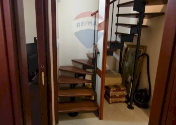 Scale - Quadrilocale via del mare
 
14, Acireale - foto 22