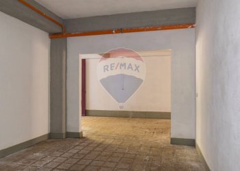 Stanza vuota - Box VIA SAN GIACOMO
 
14, Catania - foto 17