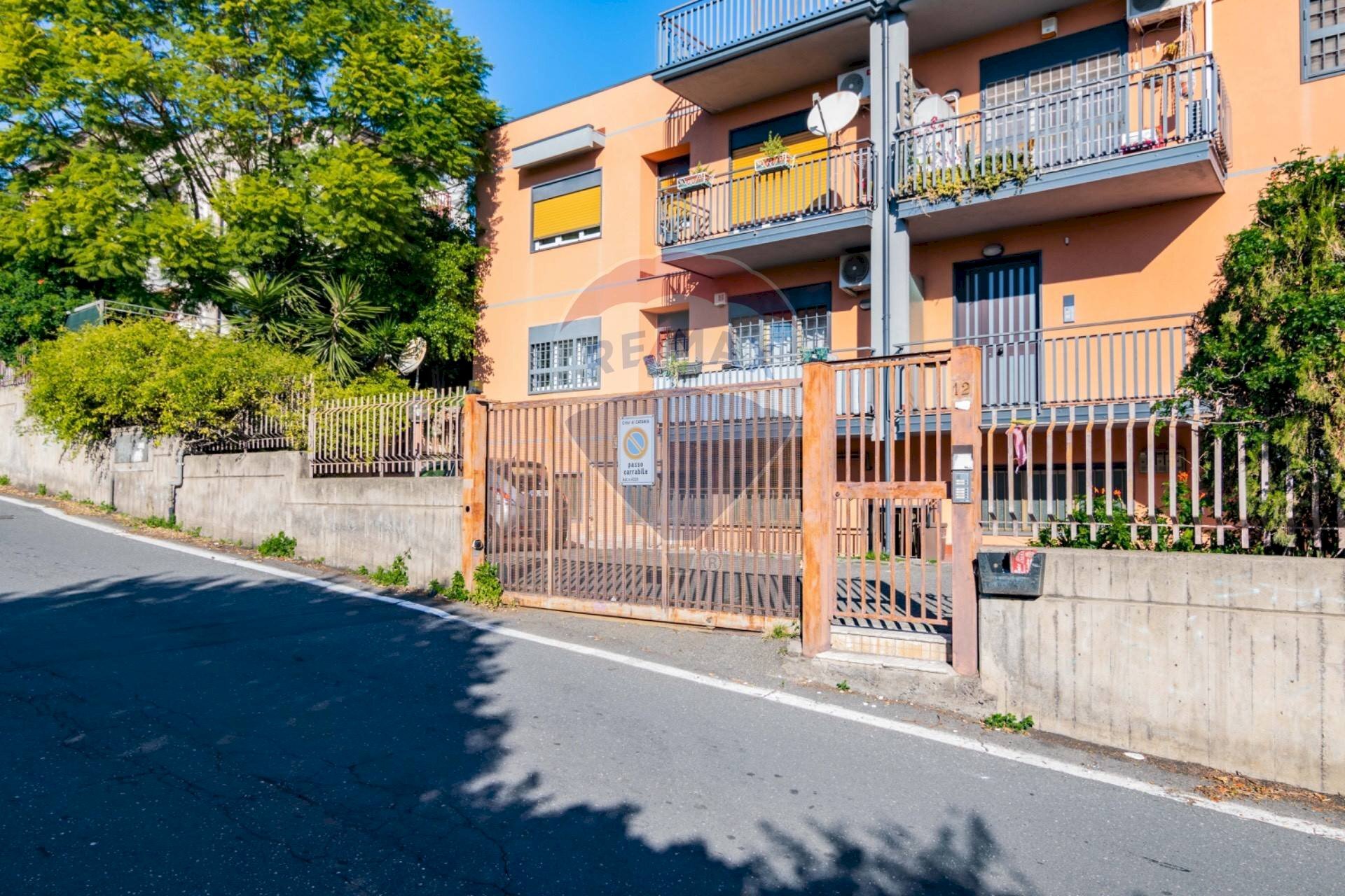 Edificio all\'aperto - Box VIA SAN GIACOMO
 
12, Catania - foto 1