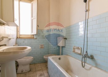 Bagno - Appartamento Via Etnea
 
192, Tremestieri Etneo - foto 33