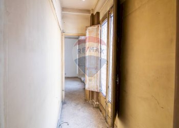 Hall / corridoio - Appartamento Via Etnea
 
192, Tremestieri Etneo - foto 40