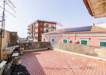 Terrazza - Appartamento Via Etnea
 
192, Tremestieri Etneo - foto 57