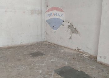 Stanza vuota - Locale Commerciale Via Generale Cascino
 
150, Gela - foto 2