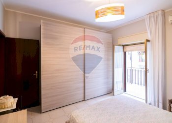 Camera / camera da letto - Quadrilocale Via Virgilio
 
3, Aci Catena - foto 9