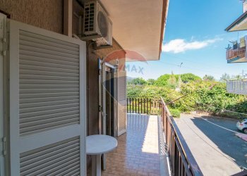 Balcone - Quadrilocale Via Virgilio
 
3, Aci Catena - foto 11