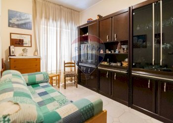 Soggiorno - Quadrilocale Via Virgilio
 
3, Aci Catena - foto 22