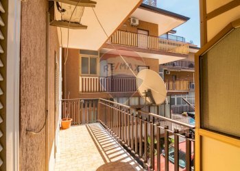 Balcone - Quadrilocale Via Virgilio
 
3, Aci Catena - foto 31