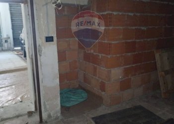 Non correlato - Locale Commerciale Via Generale Cascino
 
144/146, Gela - foto 8