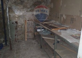 Dispensa di stoccaggio - Locale Commerciale Via Generale Cascino
 
144/146, Gela - foto 12