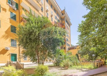 Edificio all\'aperto - Bilocale Largo Pannonia
 
23, Roma - foto 20