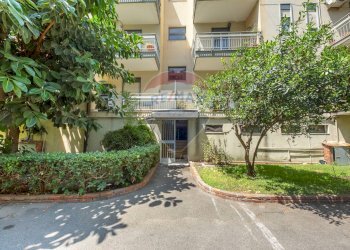 Edificio all\'aperto - Appartamento VIA LUIGI EINAUDI
 
11, Sant'Agata Li Battiati - foto 3