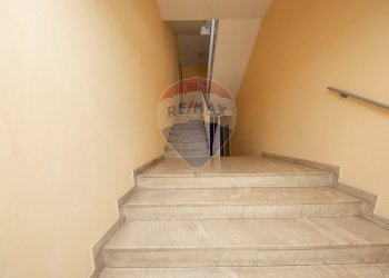 Scale - Appartamento VIA LUIGI EINAUDI
 
11, Sant'Agata Li Battiati - foto 29