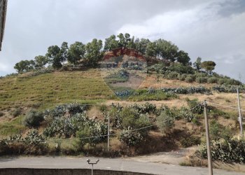 Vista delle montagne - Quadrilocale Via Belomia
 
snc, Mirabella Imbaccari - foto 12