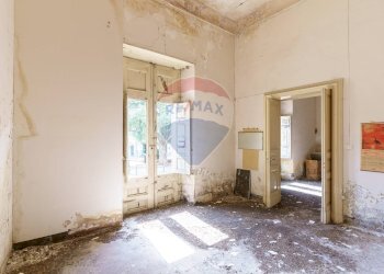 Stanza vuota - Casa indipendente Piazza Carmine 1, Nicolosi - foto 19