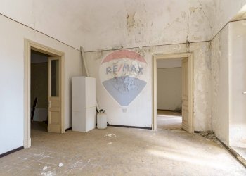 Stanza vuota - Casa indipendente Piazza Carmine 1, Nicolosi - foto 40