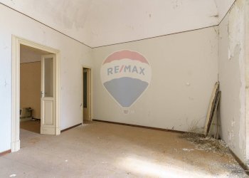 Stanza vuota - Casa indipendente Piazza Carmine 1, Nicolosi - foto 44