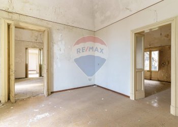 Stanza vuota - Casa indipendente Piazza Carmine 1, Nicolosi - foto 45