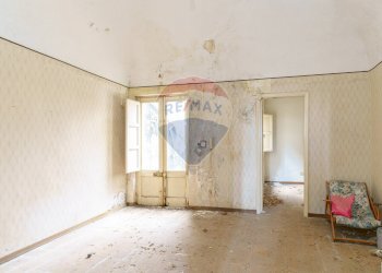 Stanza vuota - Casa indipendente Piazza Carmine 1, Nicolosi - foto 46