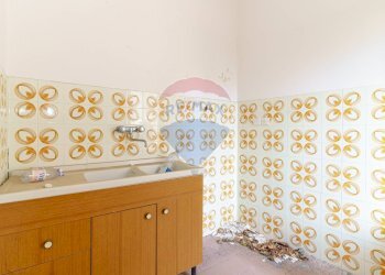 Bagno - Casa indipendente Piazza Carmine 1, Nicolosi - foto 57