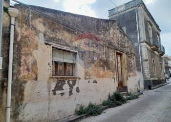 Edificio all\'aperto - Independent house Via San Sebastiano
 
2, Riposto - photo 7