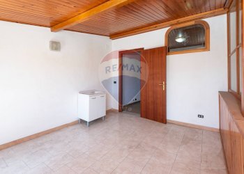 Stanza vuota - Casa indipendente via Sebastiano Catania
 
28, Catania - foto 27