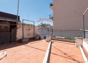 Terrazza - Casa indipendente via Sebastiano Catania
 
28, Catania - foto 68