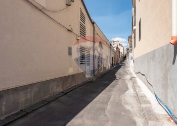 Edificio all\'aperto - Casa indipendente via Sebastiano Catania
 
28, Catania - foto 84