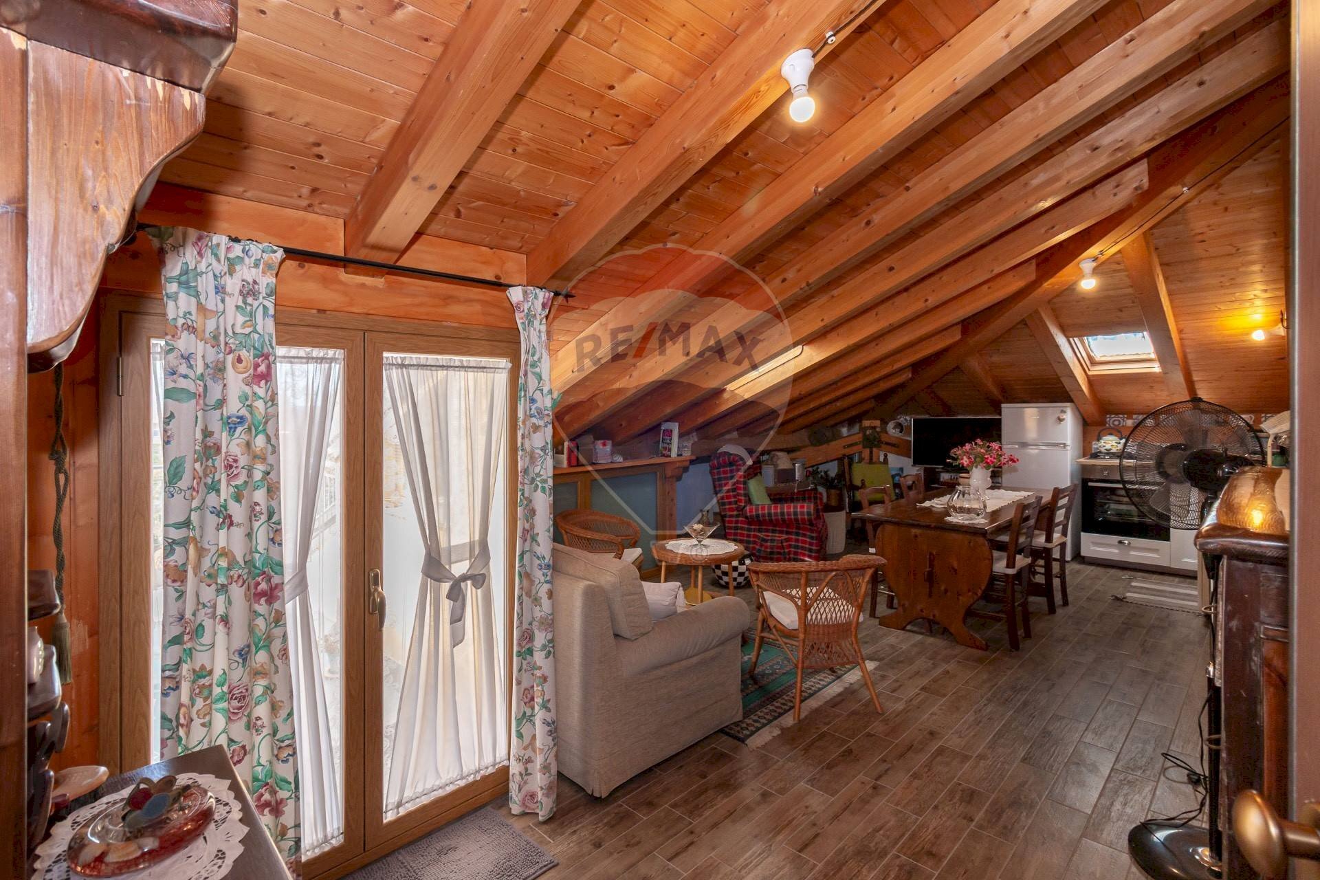 Soggiorno - Attic Via Salerno
 
8, San Giovanni la Punta - photo 3