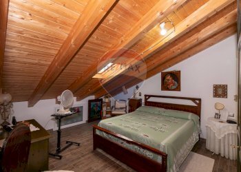 Camera / camera da letto - Attic Via Salerno
 
8, San Giovanni la Punta - photo 8