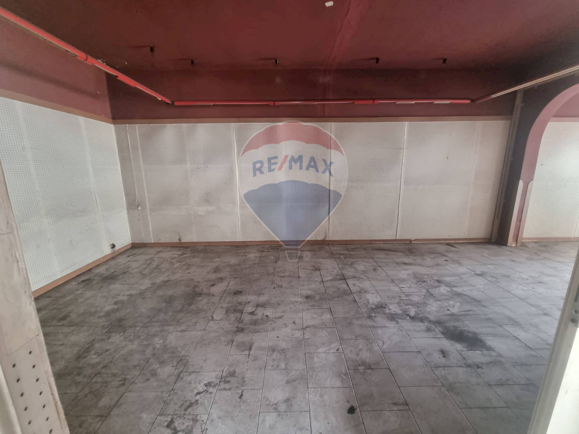 Stanza vuota - Shop Via Vincenzo Casagrandi
 
36, Catania - photo 3