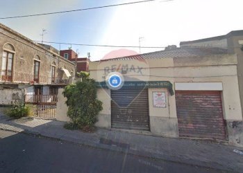 Edificio all\'aperto - Shop Via Vincenzo Casagrandi
 
36, Catania - photo 7