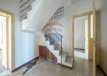 Scale - Appartamento Via Merlino
 
37, Catania - foto 15