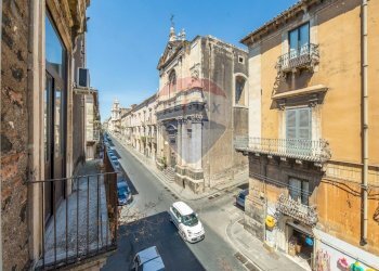 Edificio all\'aperto - Appartamento Via Vittorio Emanuele
 
275, Catania - foto 30