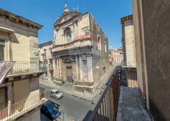 Edificio all\'aperto - Appartamento Via Vittorio Emanuele
 
275, Catania - foto 35