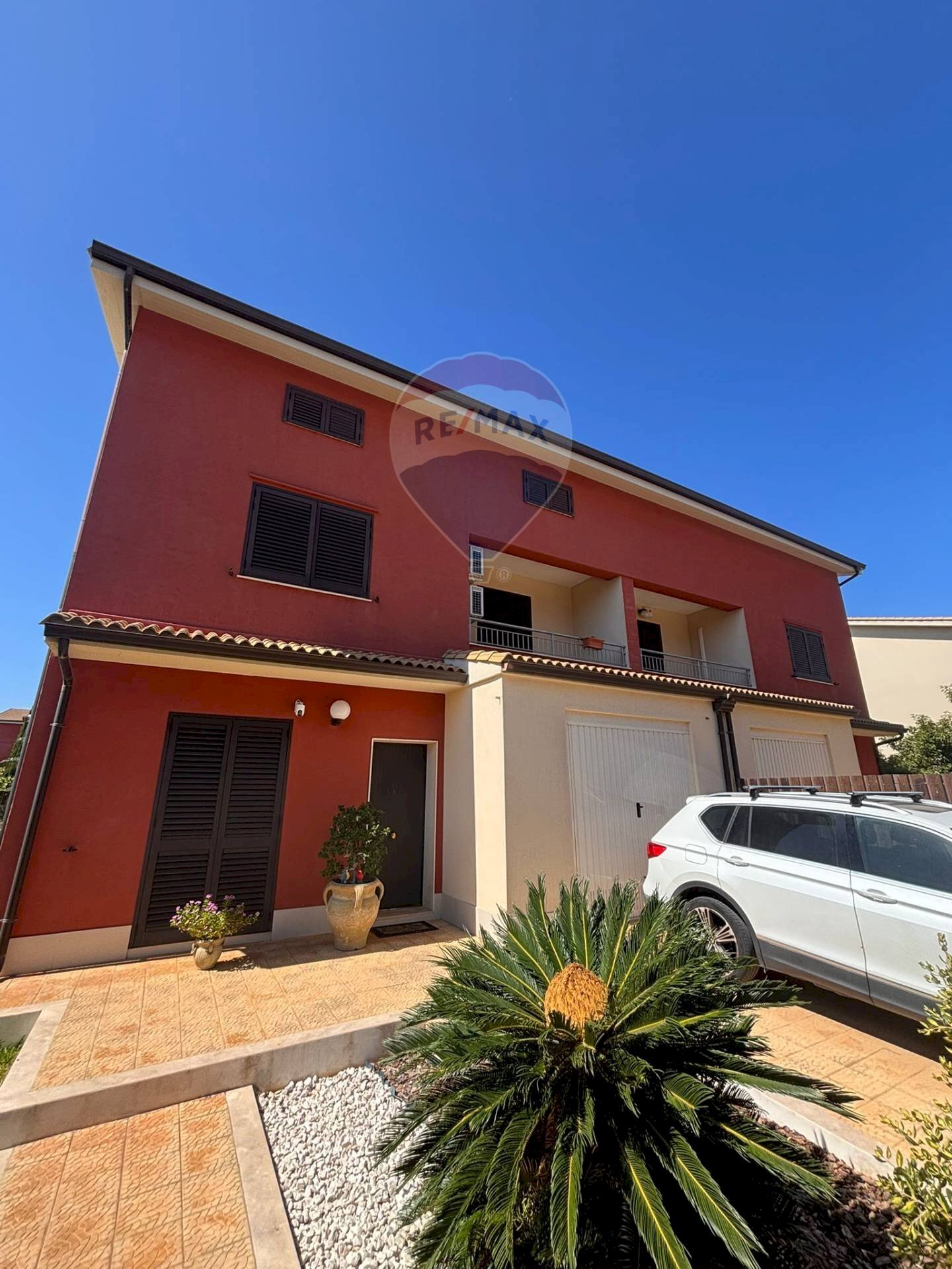 Casa all\'aperto - Casa semi indipendente via panoramica
 
snc, Augusta - foto 1