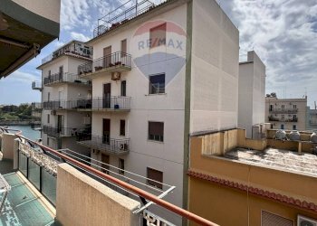 Balcone - Trilocale via trieste
 
7, Augusta - foto 12