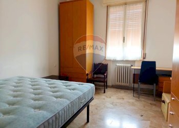 Camera / camera da letto - Quadrilocale Ferrara - foto 11