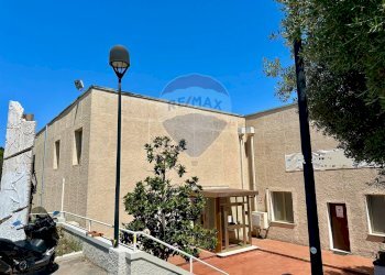 Edificio all\'aperto - Locale Commerciale Piombino - foto 5