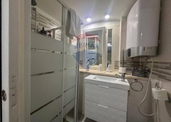 Bagno - Bilocale Napoli - foto 12