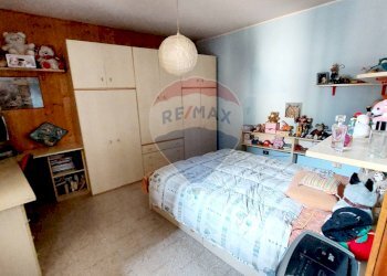 Camera / camera da letto - Casa indipendente Endine Gaiano - foto 17