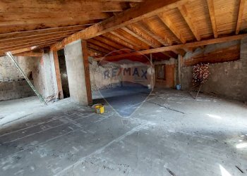 Parcheggio - Casa indipendente Endine Gaiano - foto 35