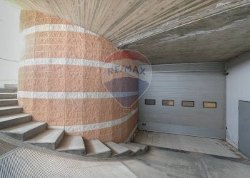 Parcheggio - Commercial Premises Cavernago - photo 33