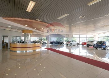 Palestra - Commercial Premises Cavernago - photo 4