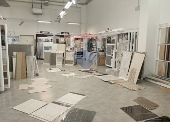 Palestra - Commercial Premises via cotti
 
32, Copparo - photo 10