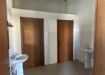 bagno - Laboratory Via di Gherbiana
5, Mondovì - photo 24