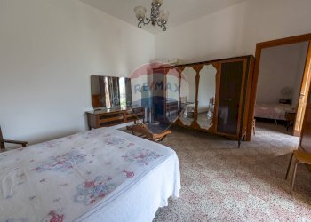 Camera / camera da letto - Independent house Via Vico Nuovo
 
27, Carinola - photo 8