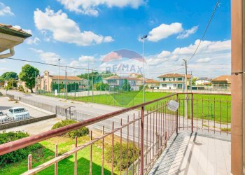 Balcone - Trilocale san pio x
 
76, Cassano Magnago - foto 5