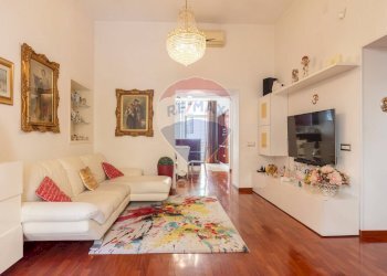 Soggiorno - Quadrilocale Via Pasquale Stanislao Mancini
 
13, Napoli - foto 7